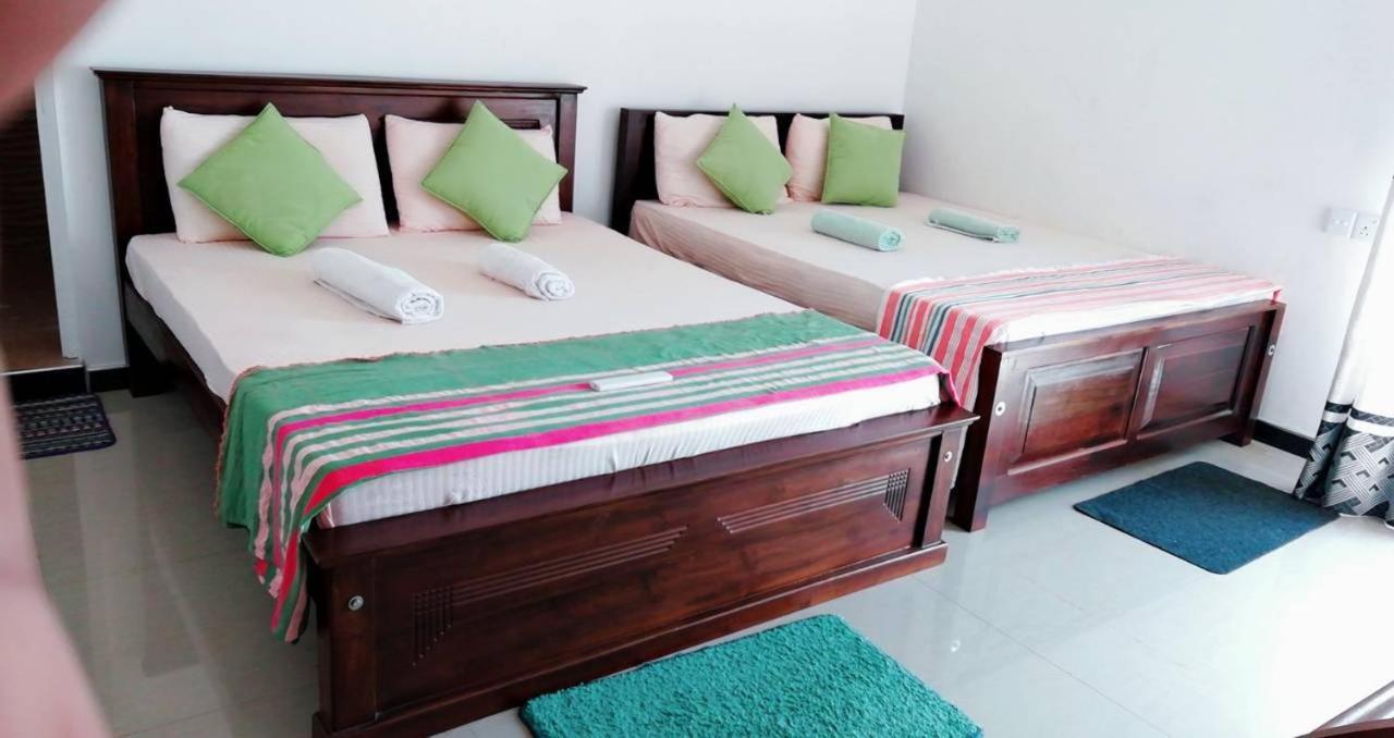 Reshani Guest House Negombo Exterior photo